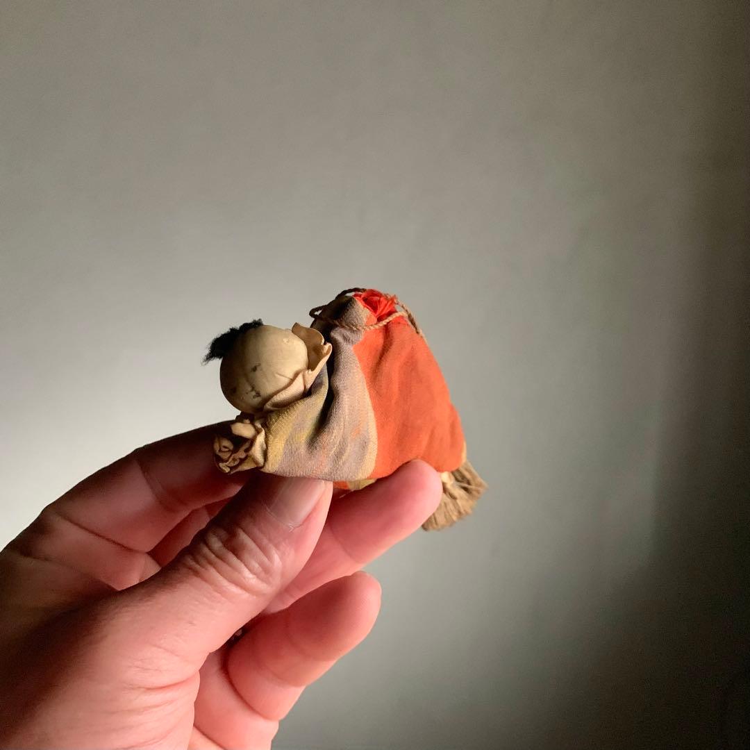 明治〜大正時代 吊るし飾り 子供の御守り 顔あり 縮緬細工 古道具 アンティーク