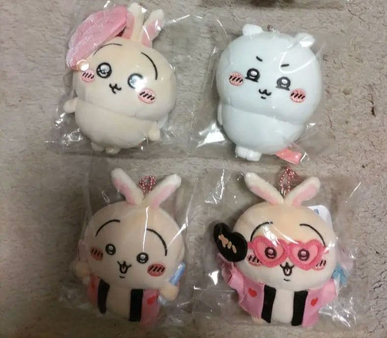 ちいかわ オタ活うさぎ ムン顔ちいかわ スッキリ目うさぎ 4種