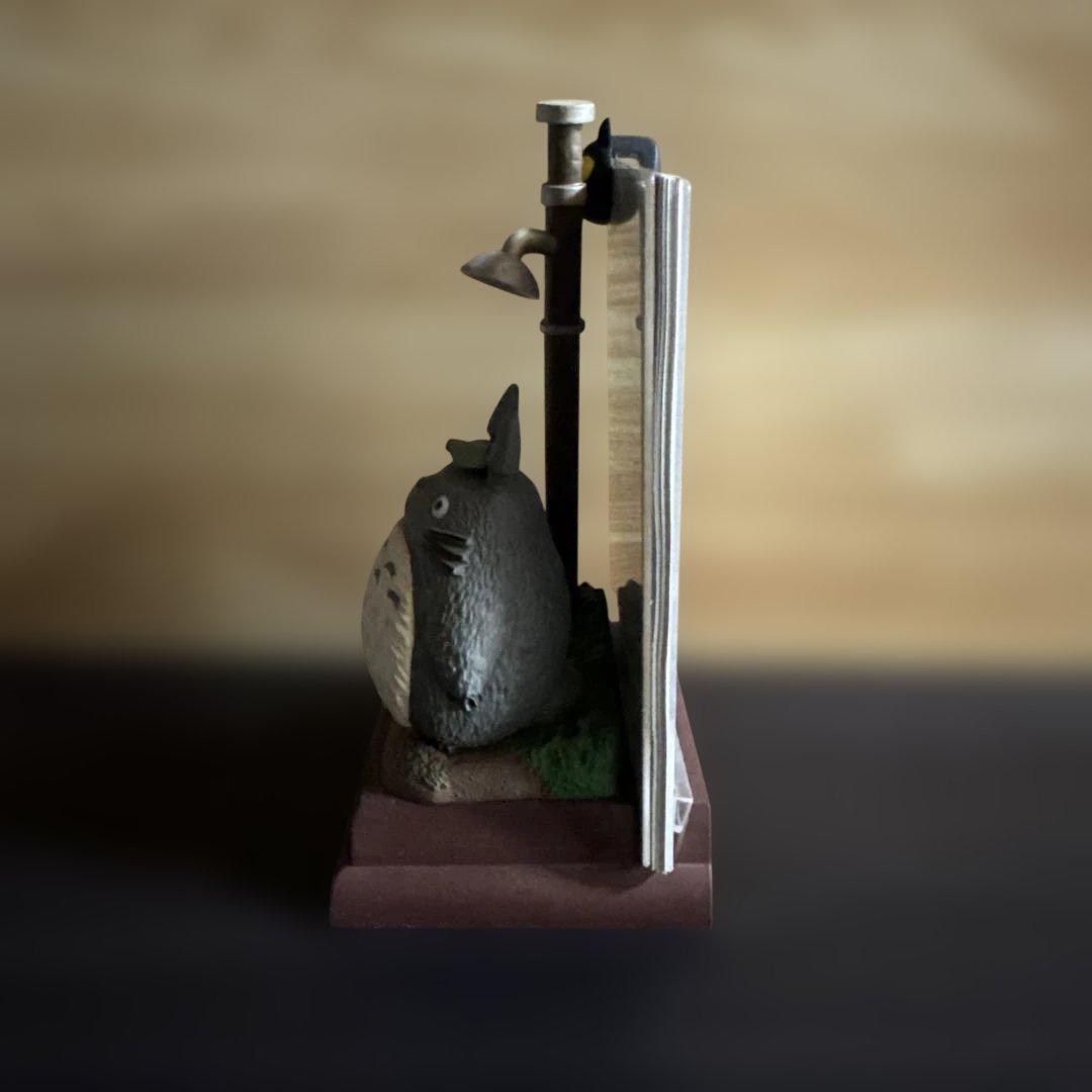 ジブリカレンダー　2012 となりのトトロ　雨の日のバス待ち