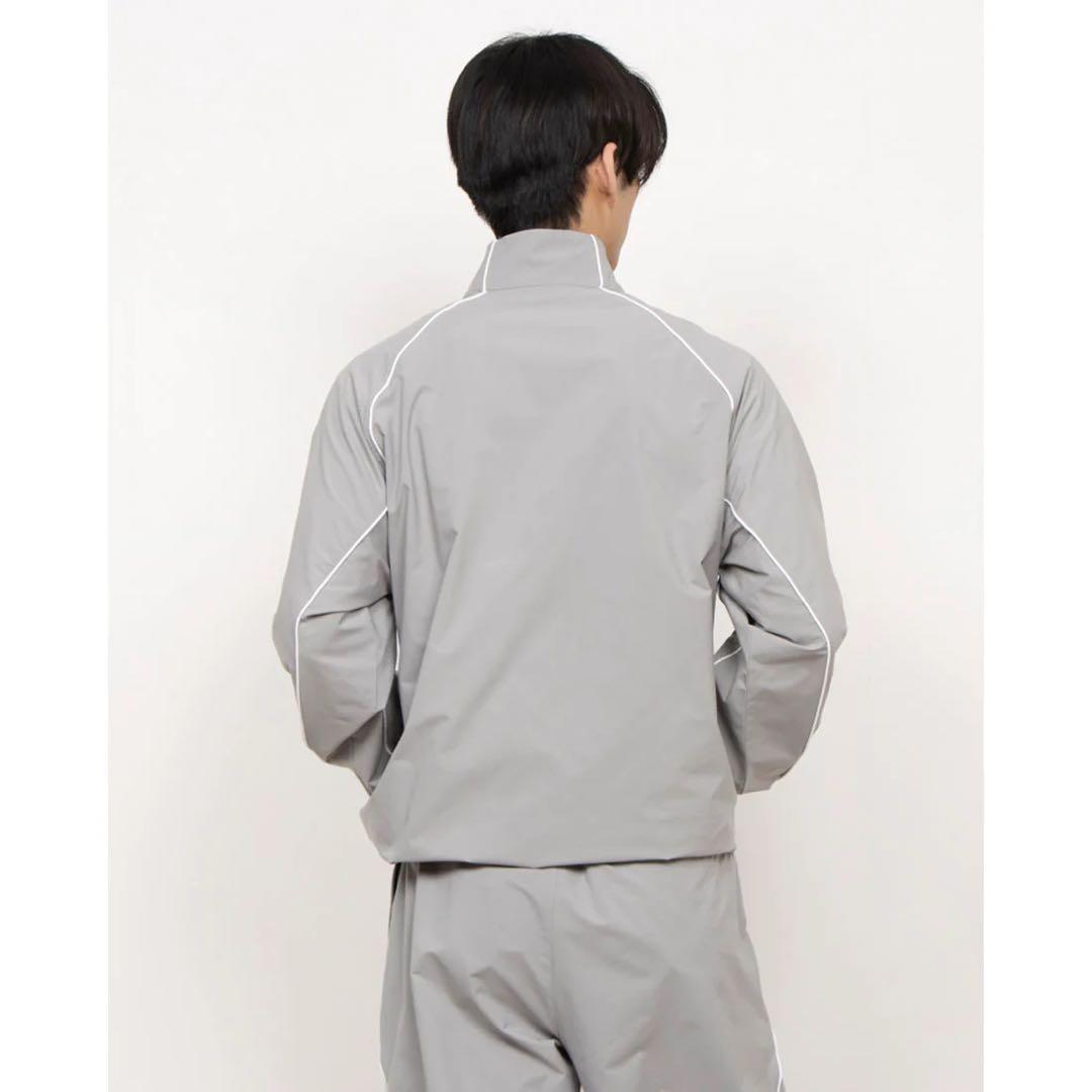 新品　ビームスデザイン　上下セット　ウインドジャケット　ウインドパンツ　グレー