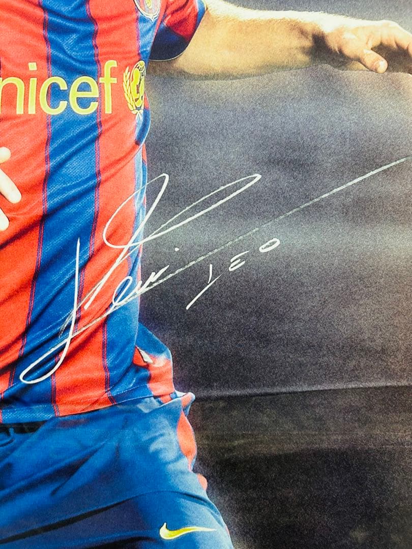 リオネル・メッシ　タペストリー　サイン入り　KONAMI 2010年　【希少】