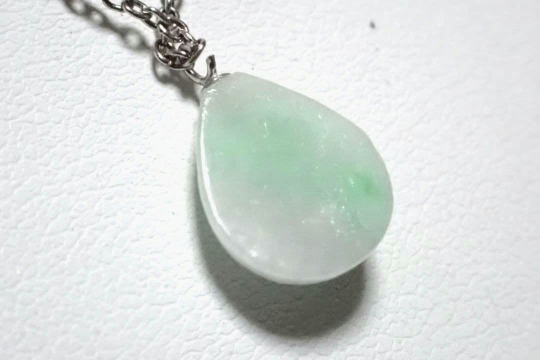糸魚川翡翠　翡翠　姫川　アップルグリーン　緑　ネックレス　sv925　送料無料