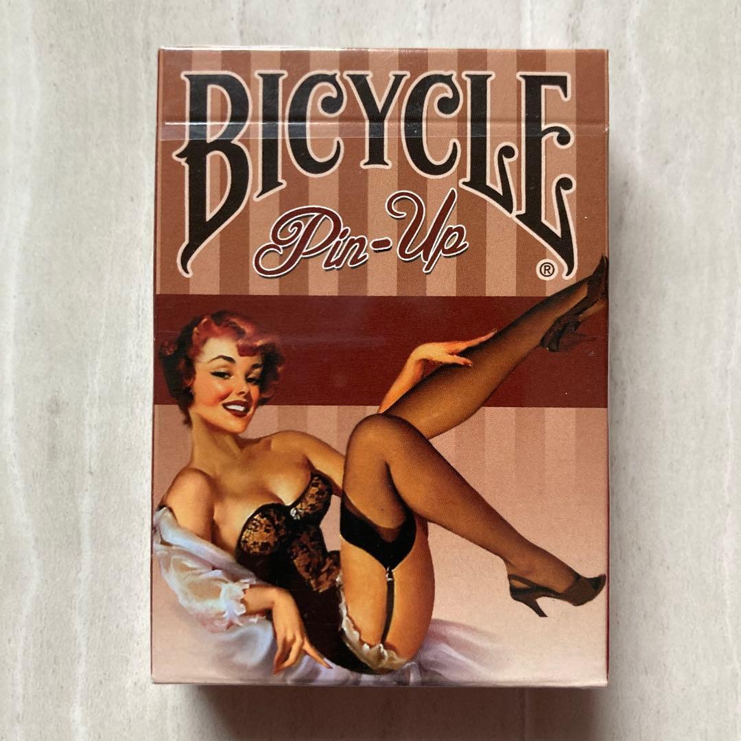 トランプ BICYCLE Pin-Up