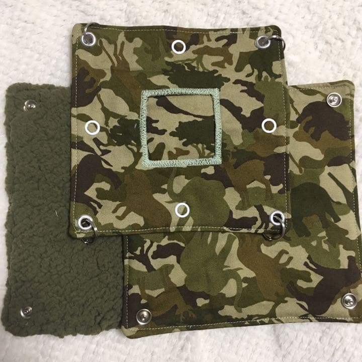 モモンガハウス（迷彩・恐竜柄）春（冬）秋仕様  1850円