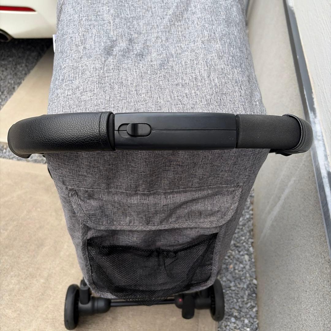 ピッコロカーネ　ベーネ　グレー　ケース付き