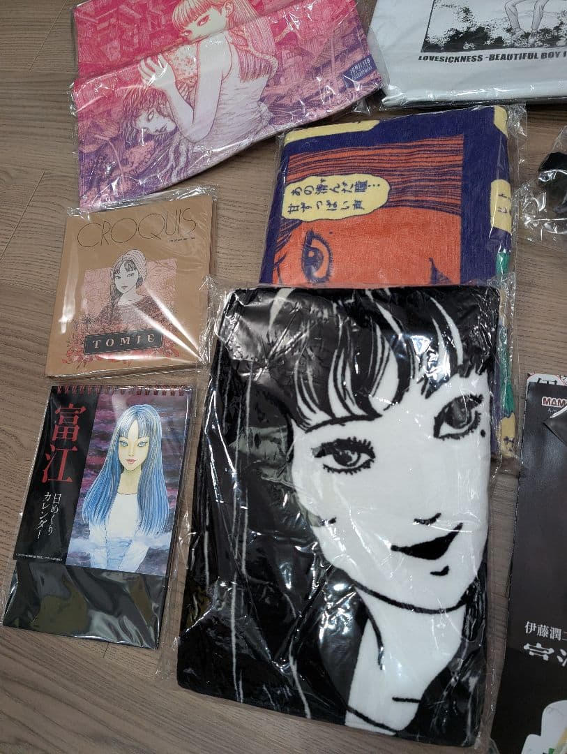 伊藤潤二展　誘惑　富江　サンリオ　コラボ