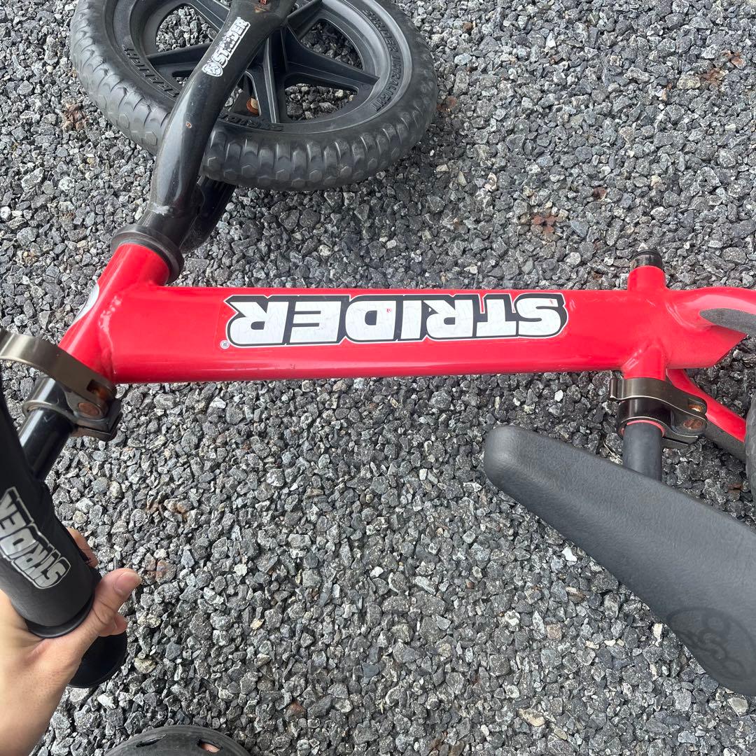 人気　ストライダー　日本正規品　スポーツモデル　STRIDER12　キッズバイク