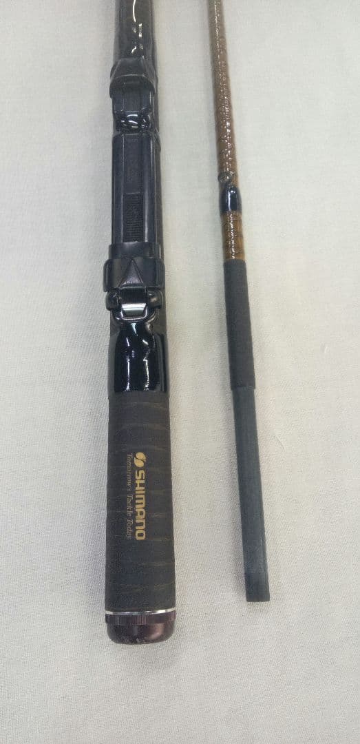 値下げしました　ヘチ竿2本セット　NFT・翔新堤240& シマノ・青波巧21