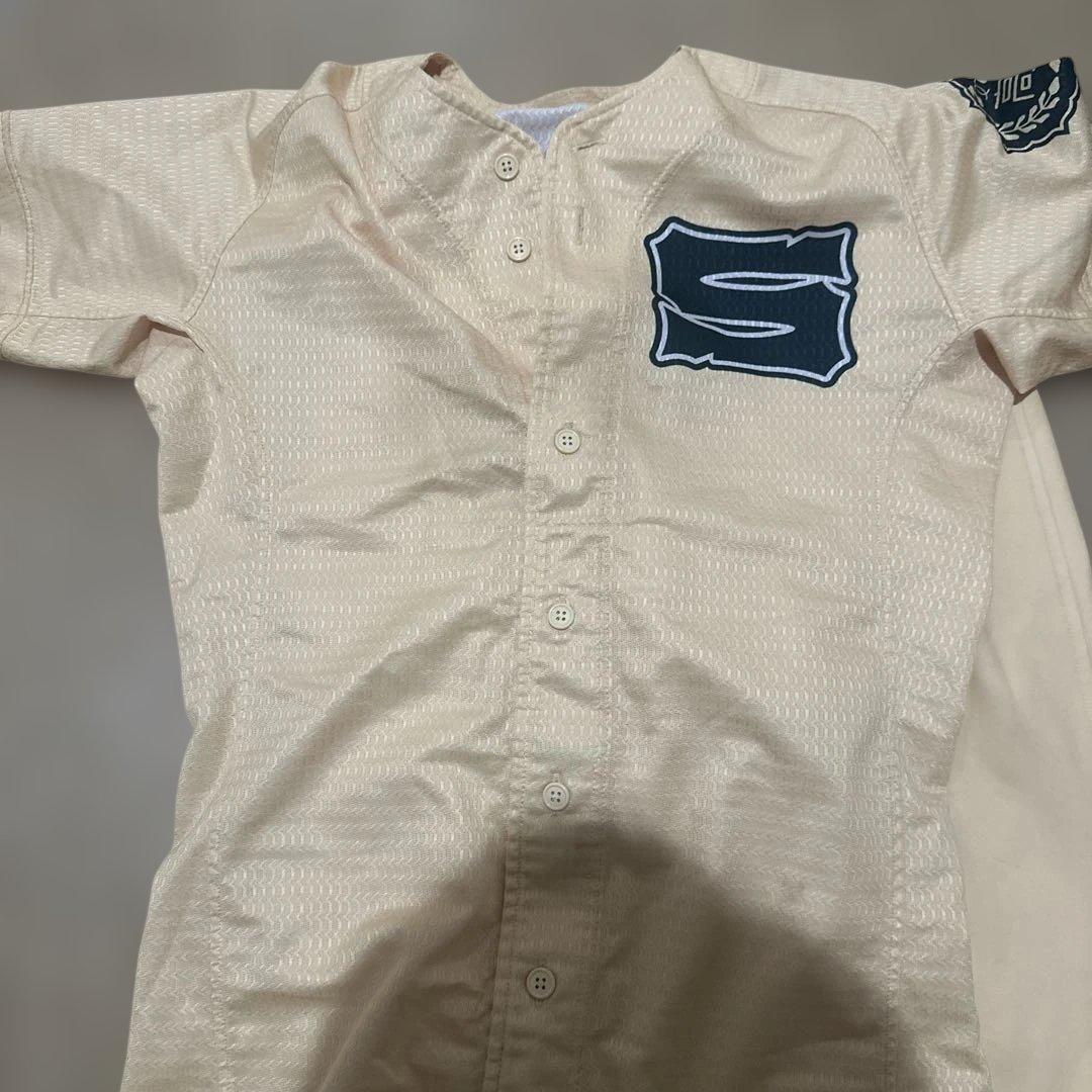 藤井学園寒川高校公式戦ユニフォーム