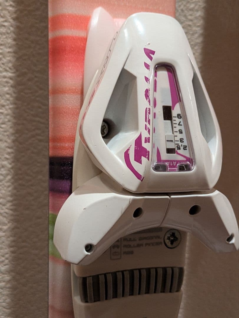 Hart Innocenceスキー板