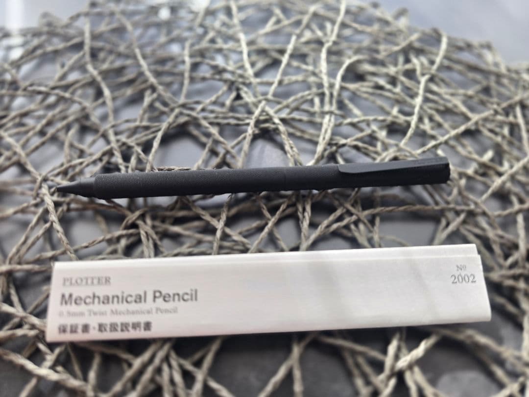 PLOTTER 2002 ブラック