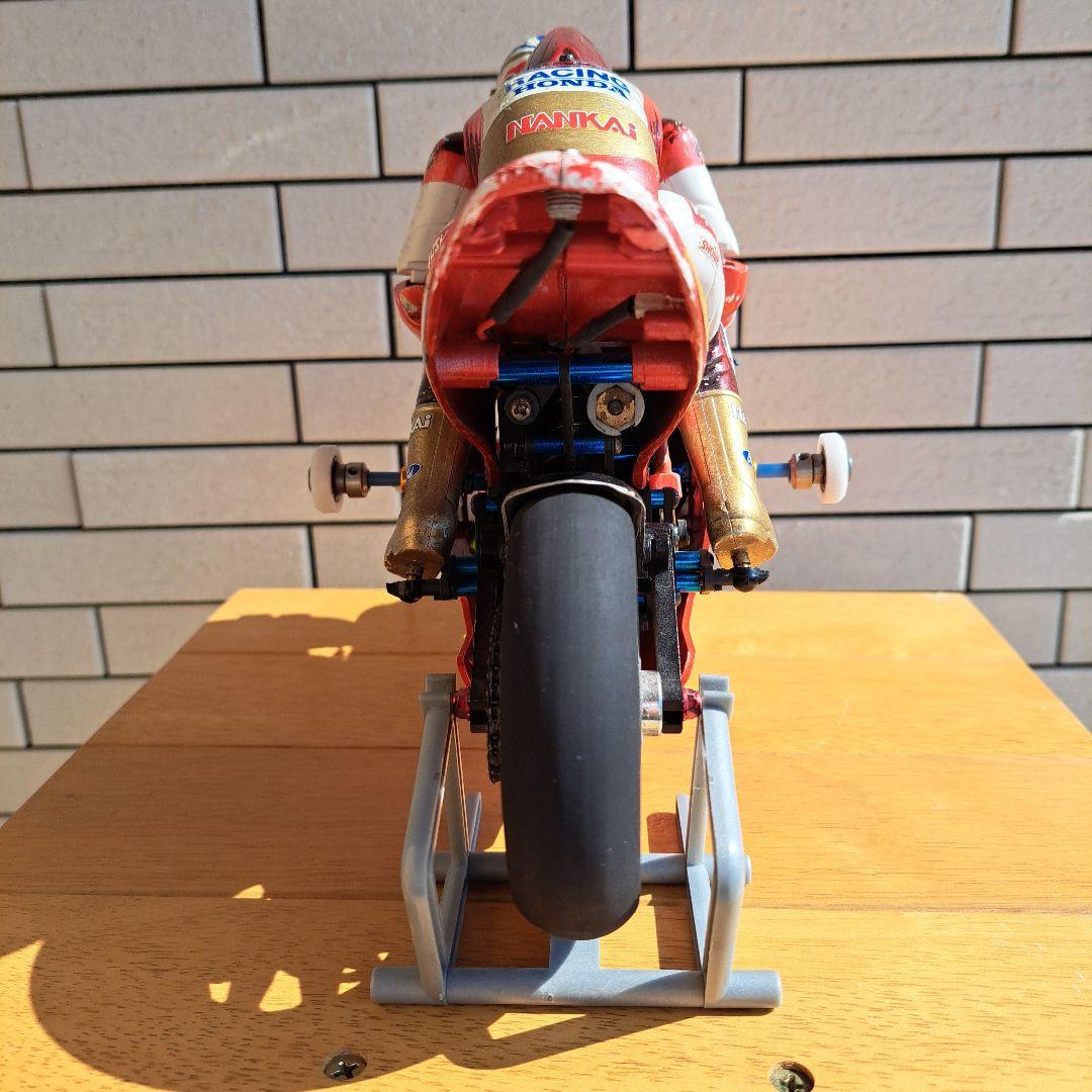 １/8ハングオンレーサー