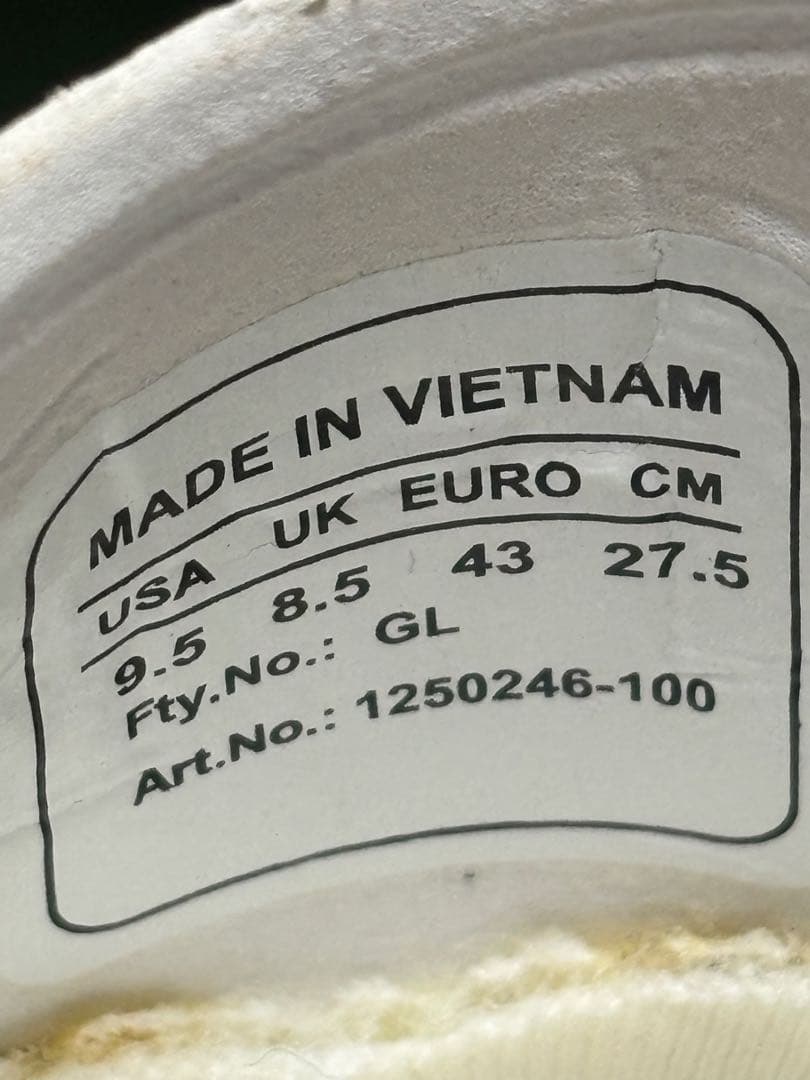 アンダーアーマー 野球　スパイクシューズ