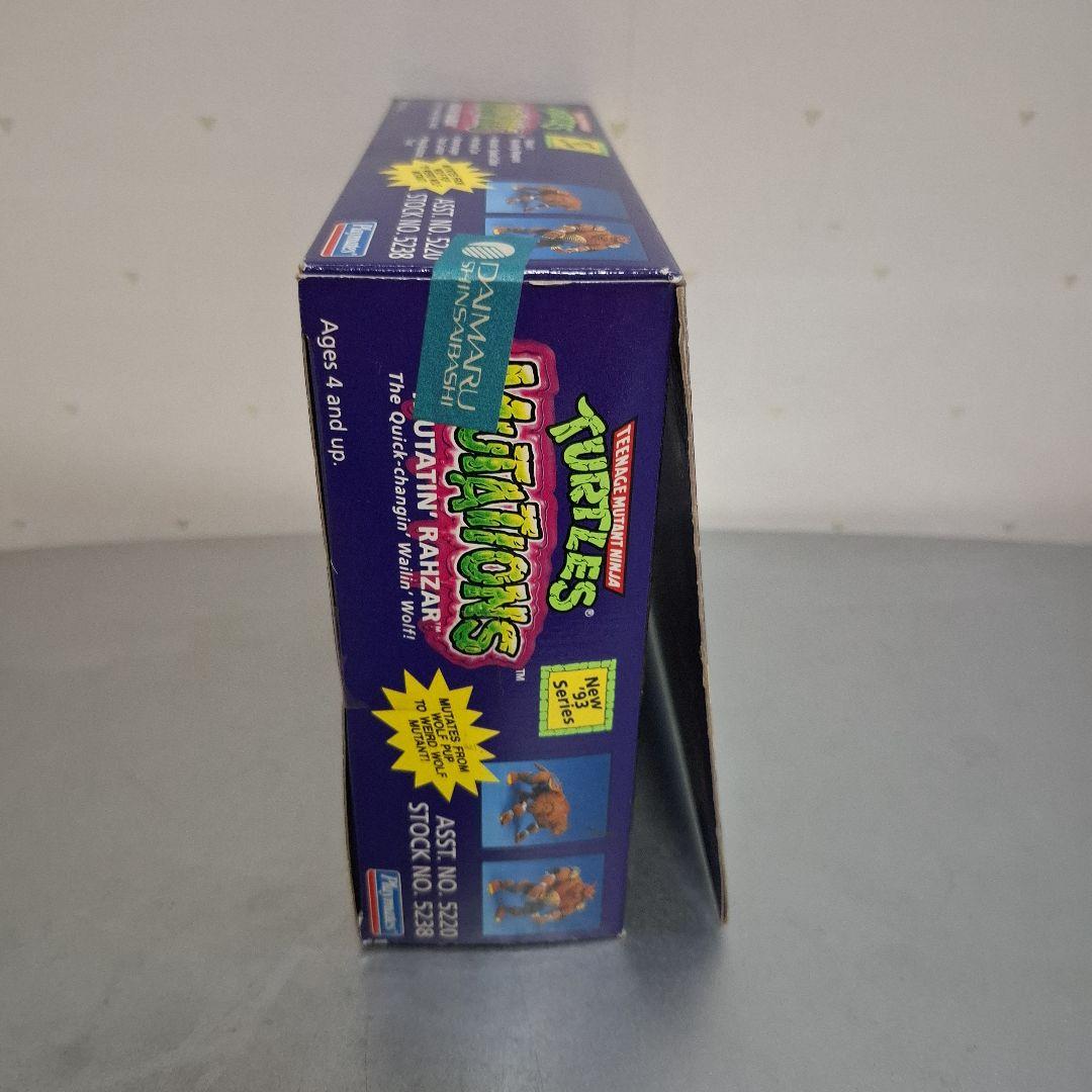 ミュータントタートルズ ラザー タカラ playmates フィギュア