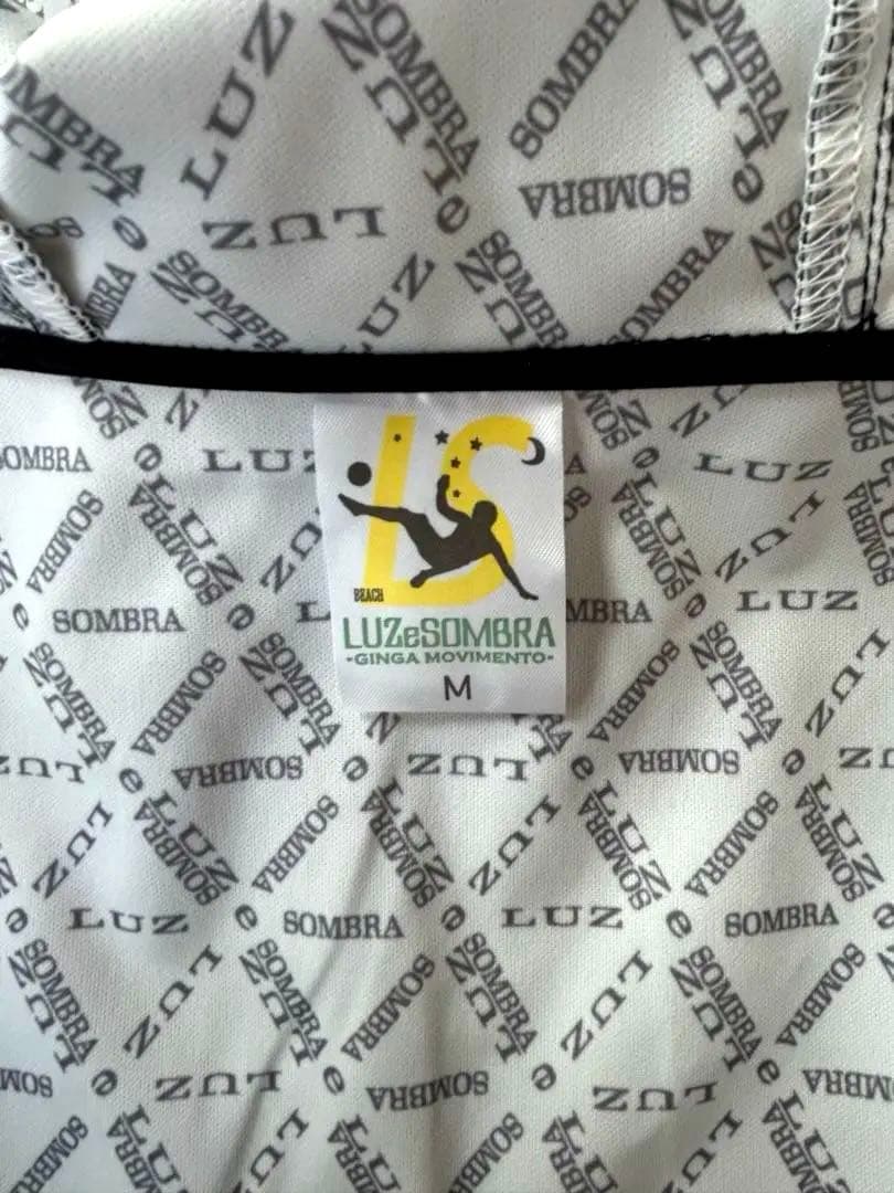 新品未使用 ルースイソンブラ ダイバーシティ トラストジャケット 黒　Mサイズ