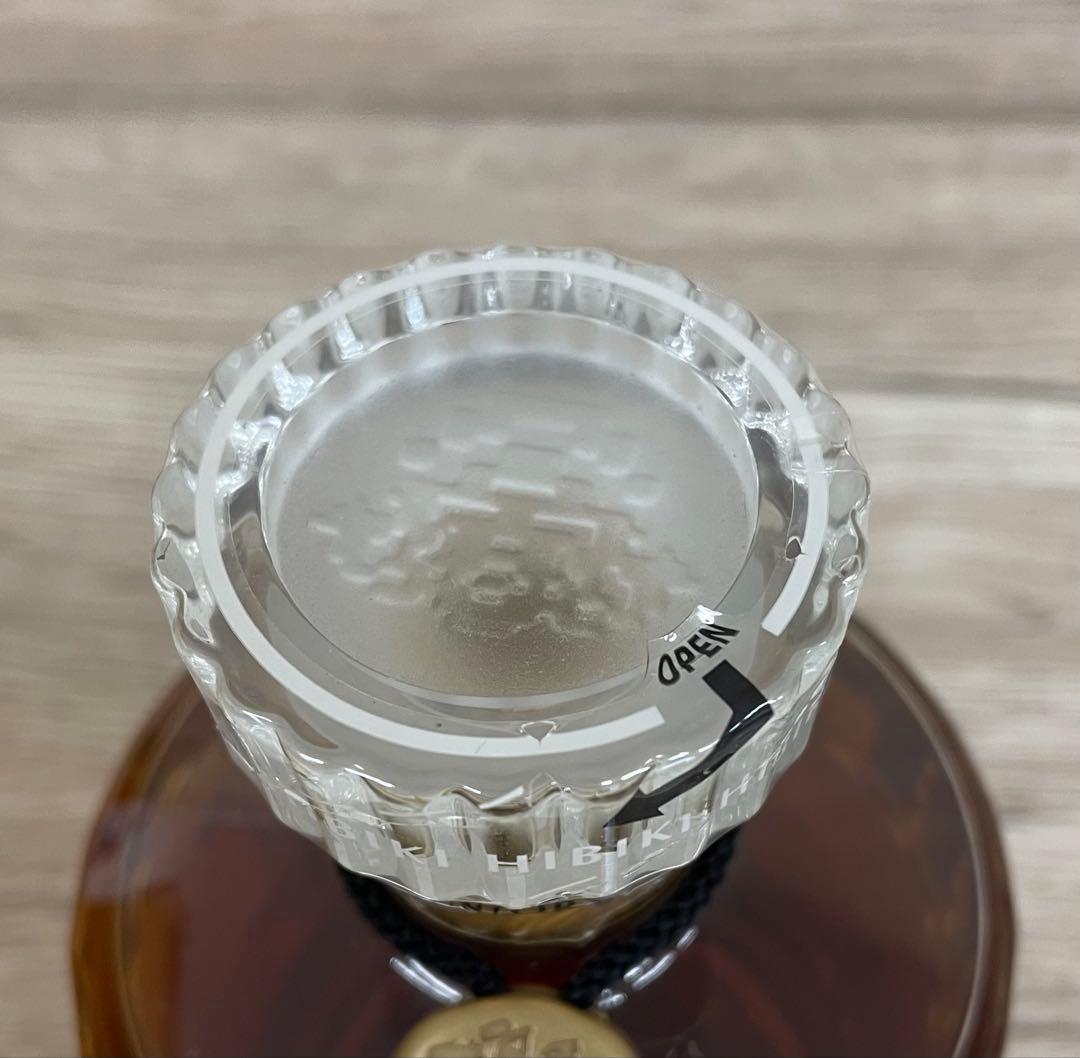 サントリー ウイスキー 響 17年 裏ゴールドラベル 700ml 未開封