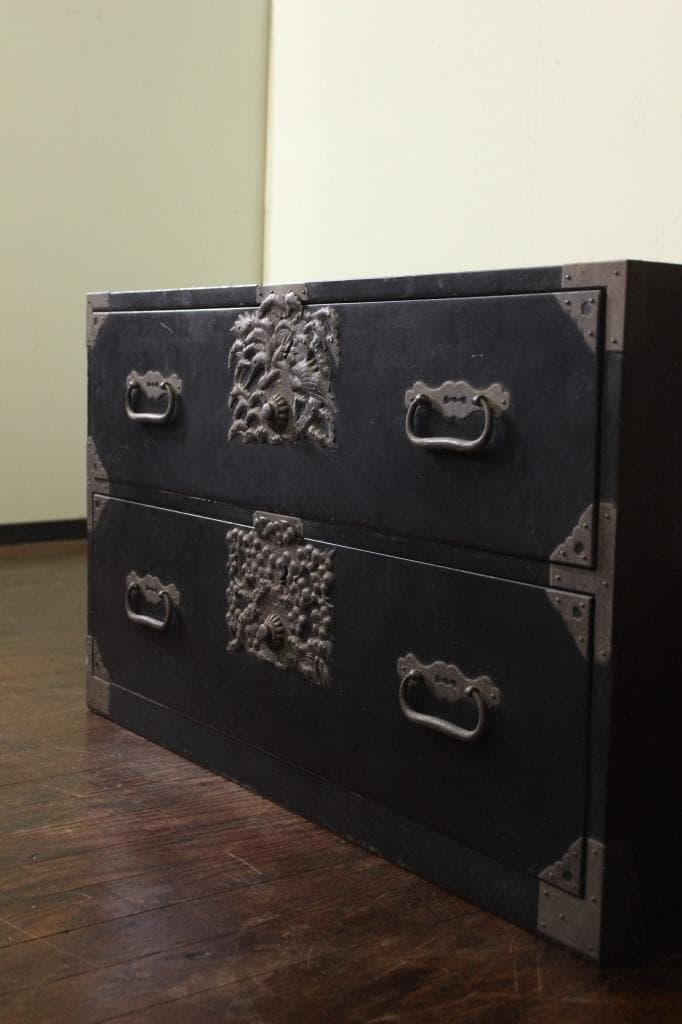 打ち出し金具！庄内箪笥 古家具/古民家/時代箪笥/チェスト/和家具/古道具/収納