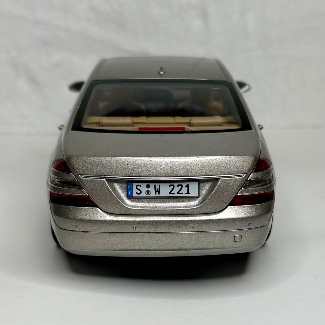オートアート メルセデス ベンツ Sクラス W221 1/18 ディーラー特注品
