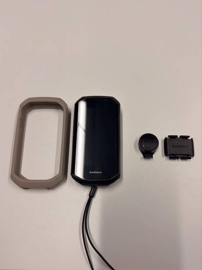 GARMIN　EDGE1050＋スピード、ケイデンスセンサーセット