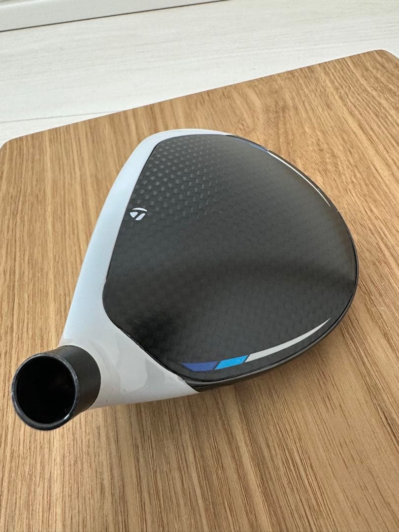 【美品】テーラーメイド SIM2 フェアウェイウッド ３番　右　ヘッドのみ