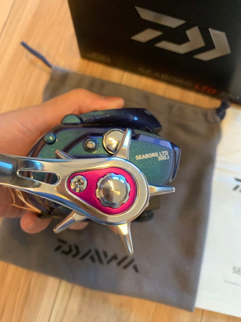 リール DAIWA SEABORG LTD 300J