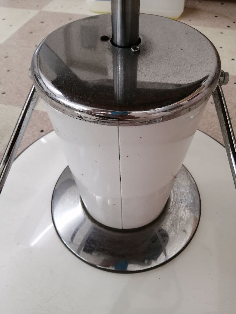 美容院用回転チェア 黒 合成皮革