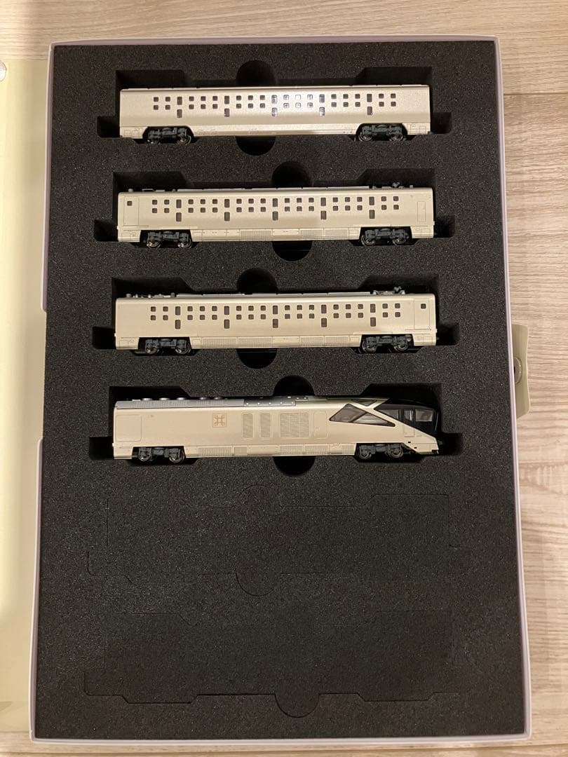 KATO 10-1889 10-1890 E001系TRAIN SUITE四季島