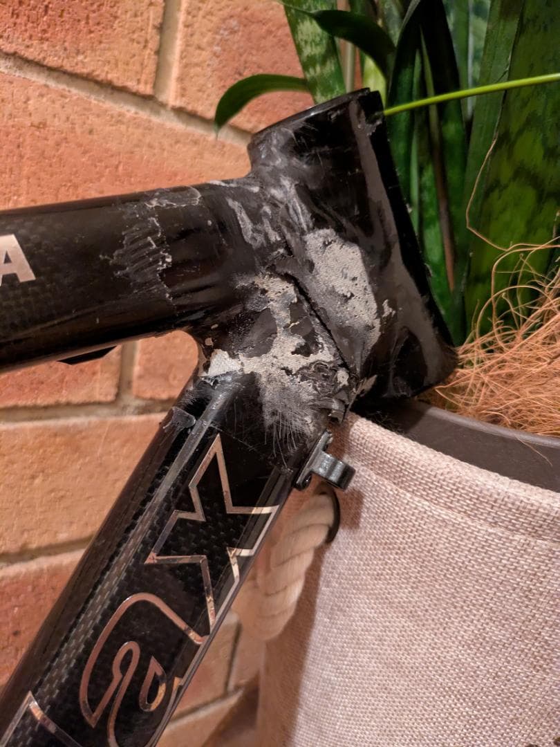 訳ありInterMax SQUADRA ITALIA カーボンフレーム