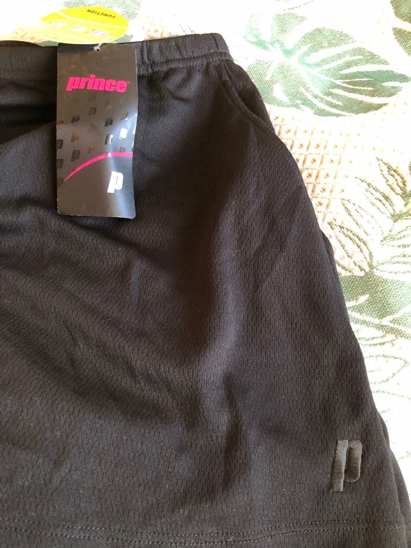 新品　タグ付　Prince テニス　パンツ　スコート ブラック　L L