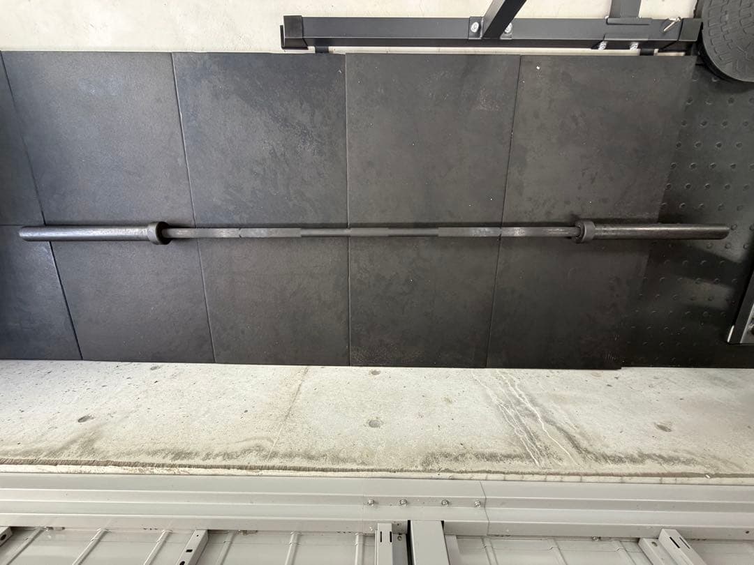 最終価格です　BULL オリンピックシャフト パワーリフティングブラック