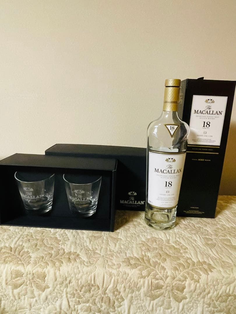 MACALLAN 18年 シングルモルトウイスキー 空き瓶箱付き グラス2個