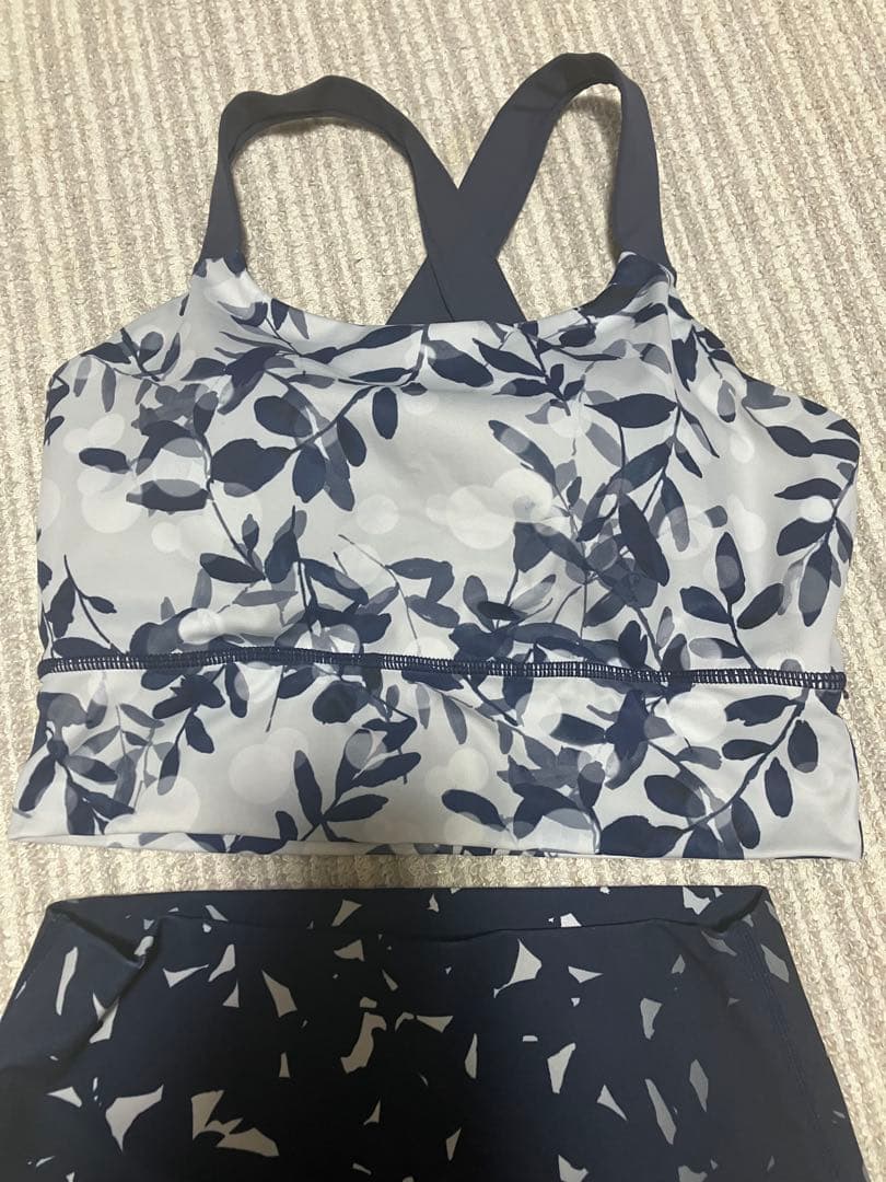 SUKALAリーフバッククロスブラトップ ＆リーフパネルレギンス S上下セット