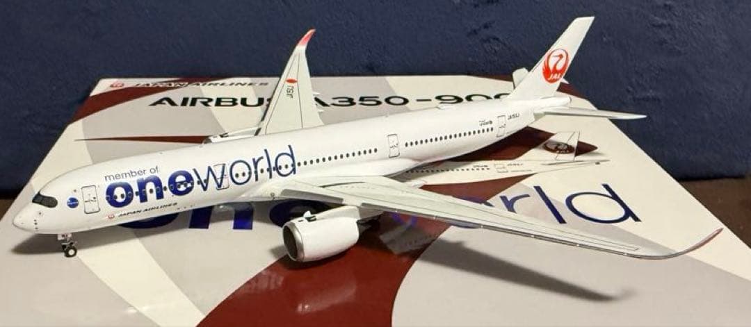 【箱破れ】JAL A350-900 1/400 飛行機模型 oneworld