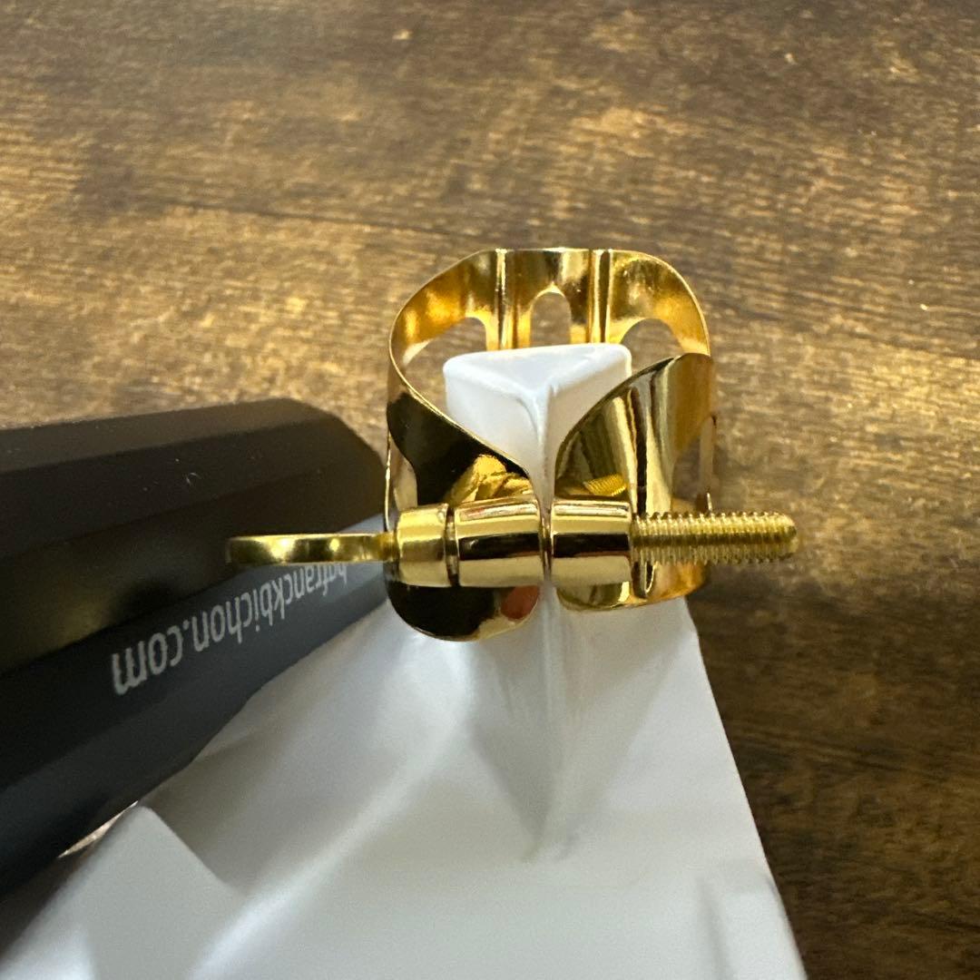 BGトラディション リガチャー テナーサクソフォーン用 ゴールドラッカー L40