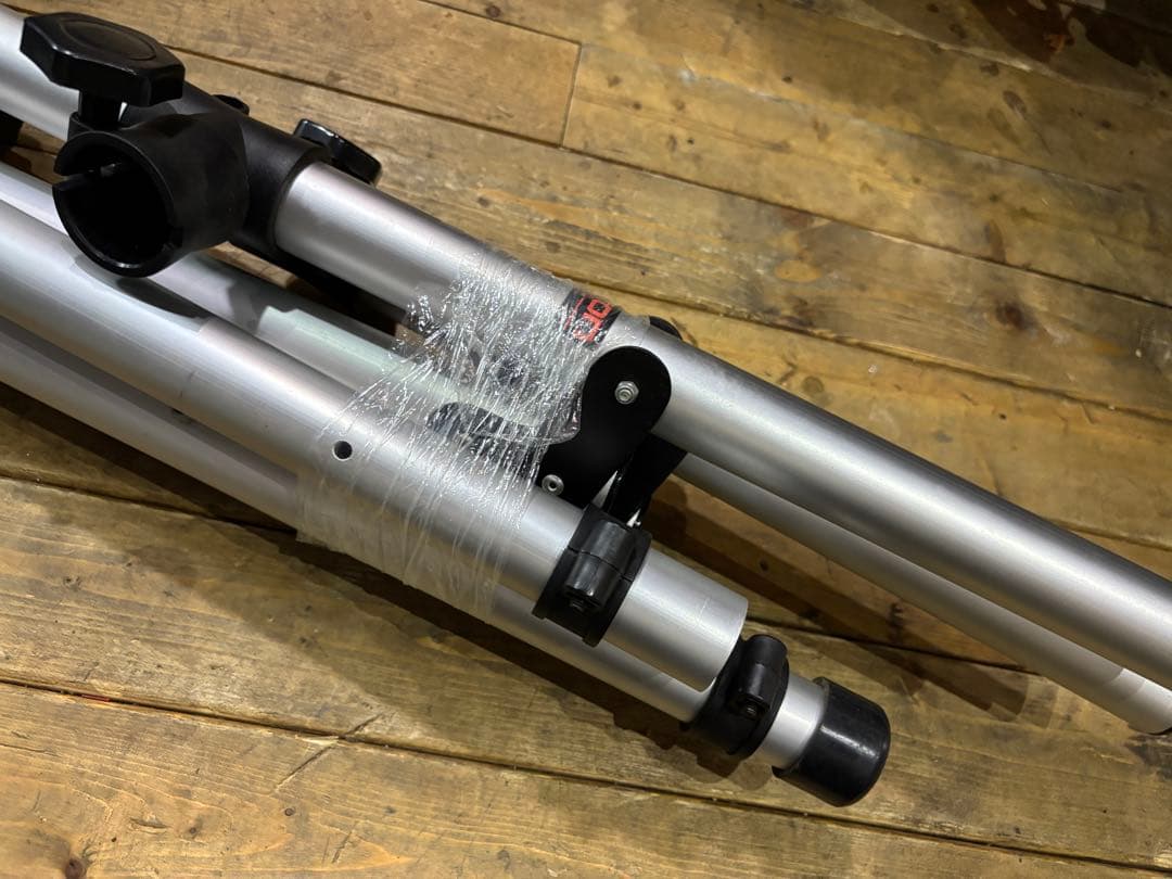 希少キーボード2段パイプスタンド