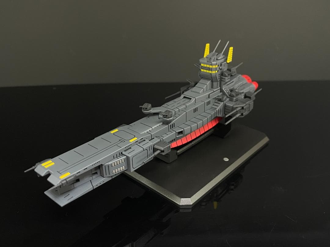 機動戦士Ｚガンダム　1/1200 サラミス改級巡洋艦　レジンキット　未塗装品