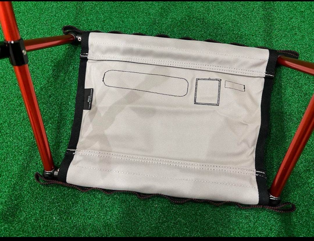 ブリーフィング × ヘリノックス折りたたみ椅子シルバー