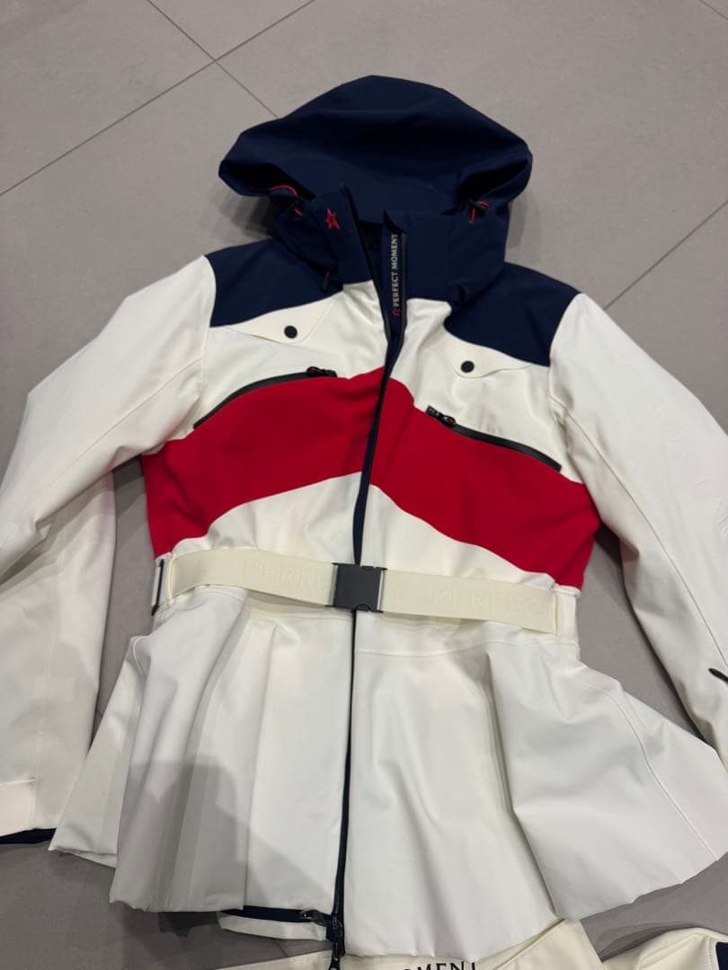 PERFECT MOMENT スキーウェアセット L