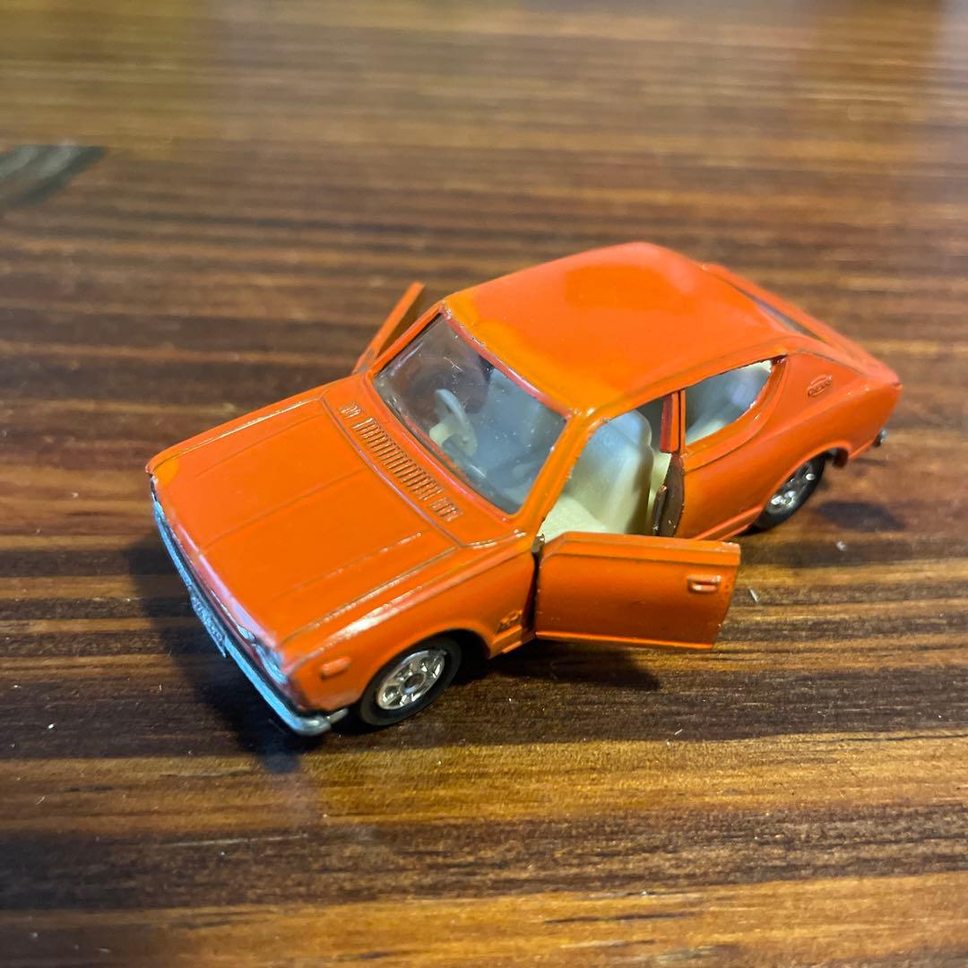 トミカ　ニッサン　チェリーX-1 黒箱17