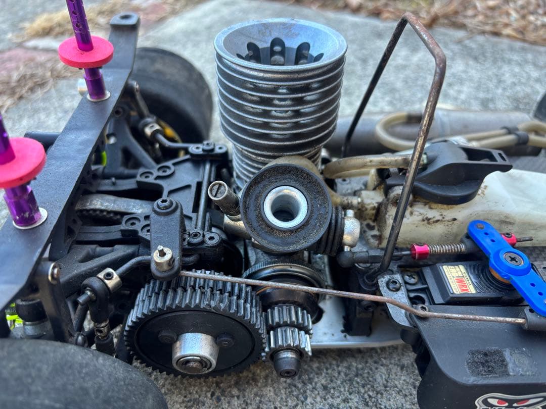 ホビーラジコンカー ガソリンエンジン