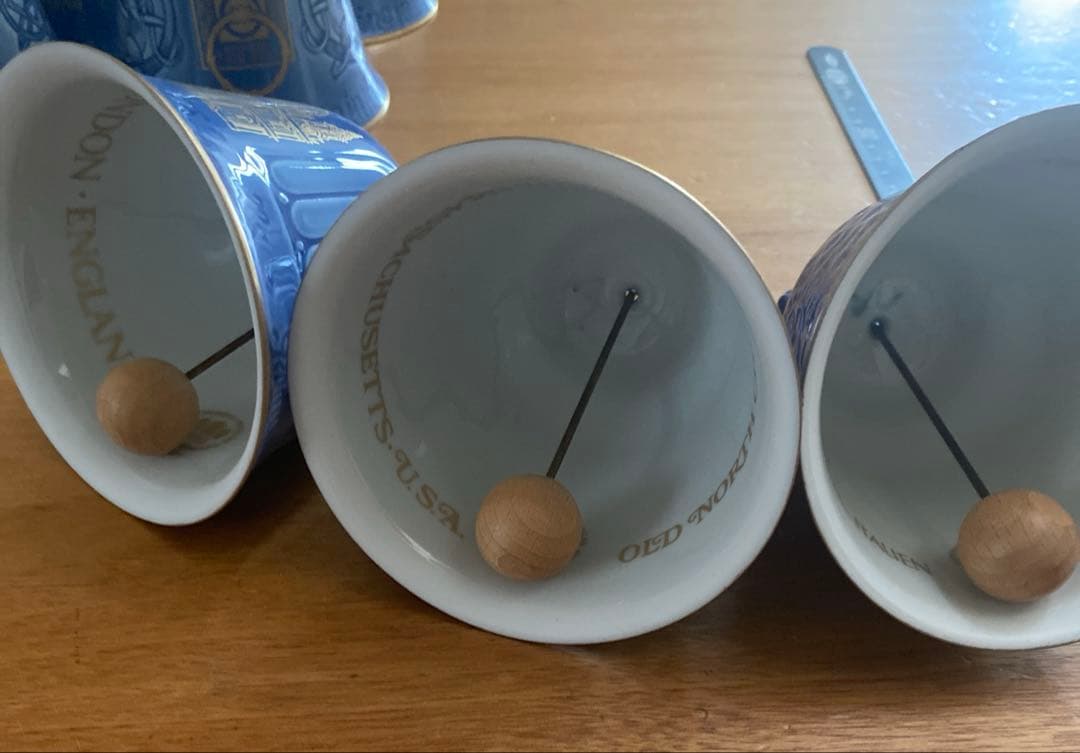 ロイヤルコペンハーゲン イヤーベルNo.303