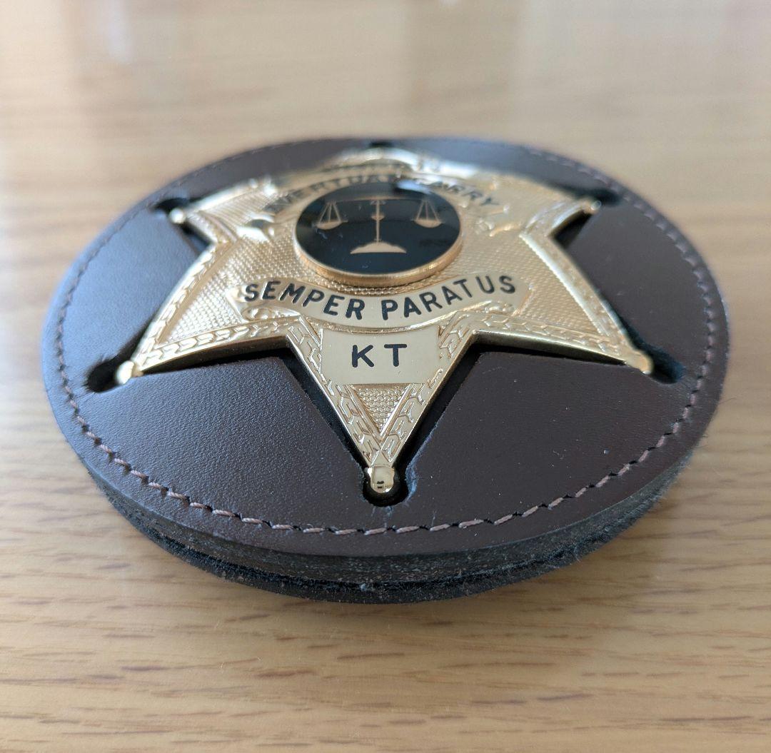 perfect Fit 保安官スターバッジホルダー