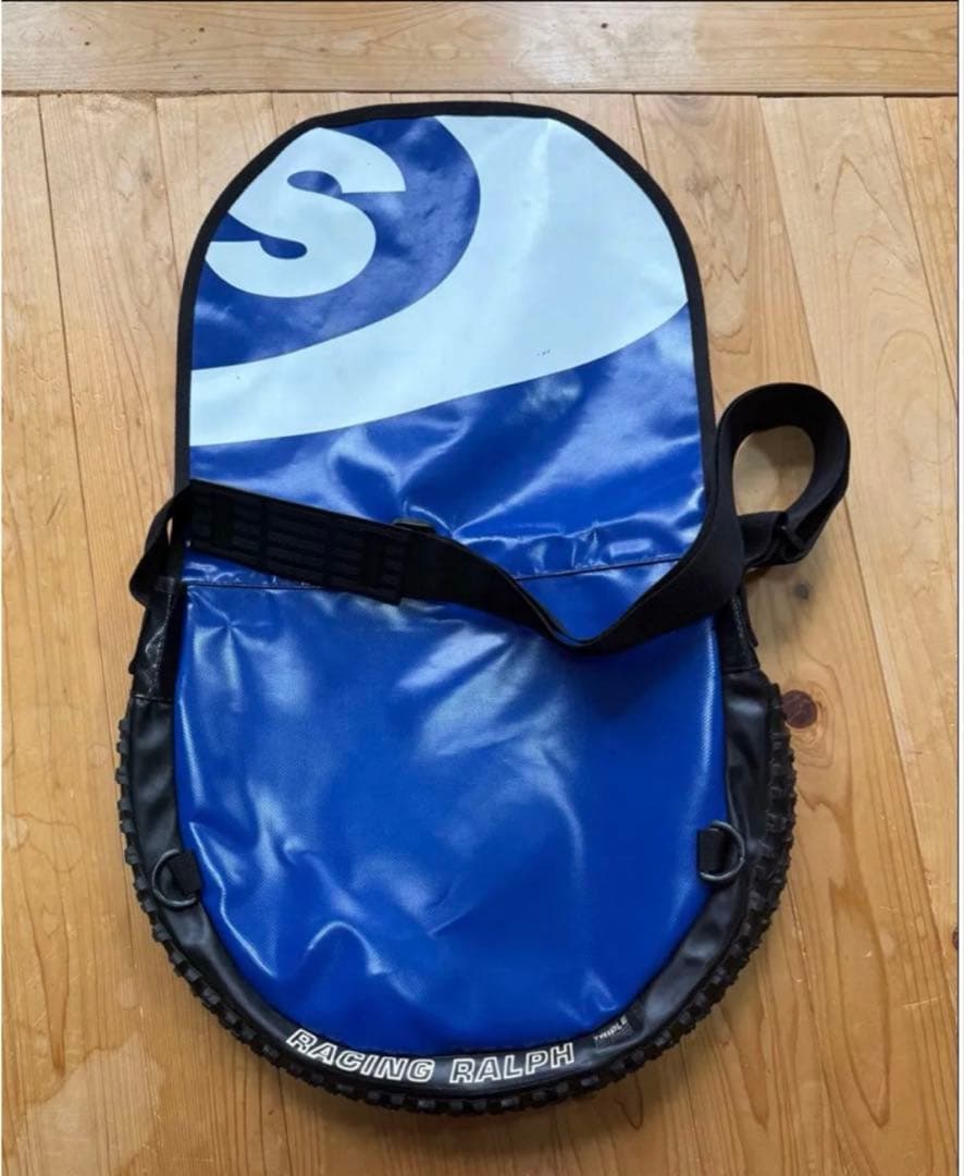 ◯ メッセンジャーバッグ MTBタイヤ 使用シュワルベのバック　リサイクルバック