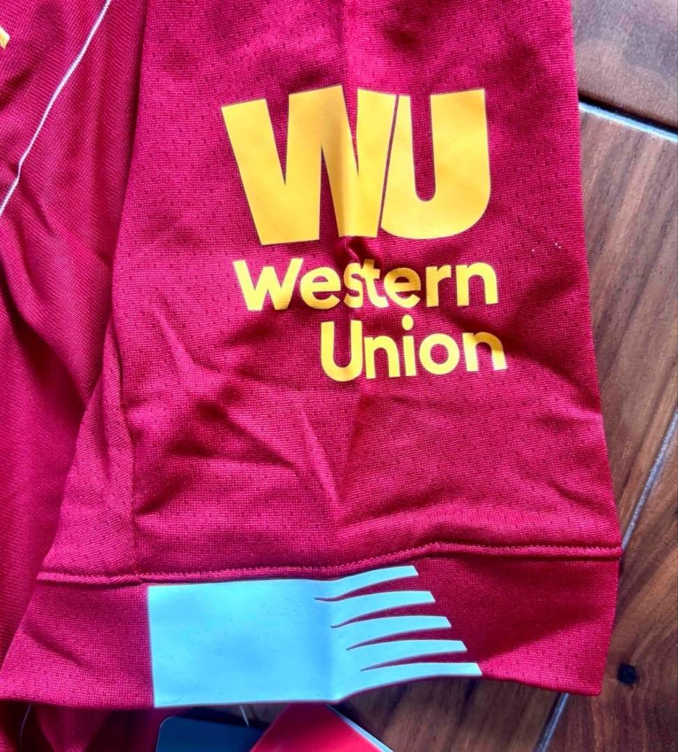 新品　リバプール　19/20 初優勝　プレミアリーグ優勝記念ユニフォーム　Ｌ