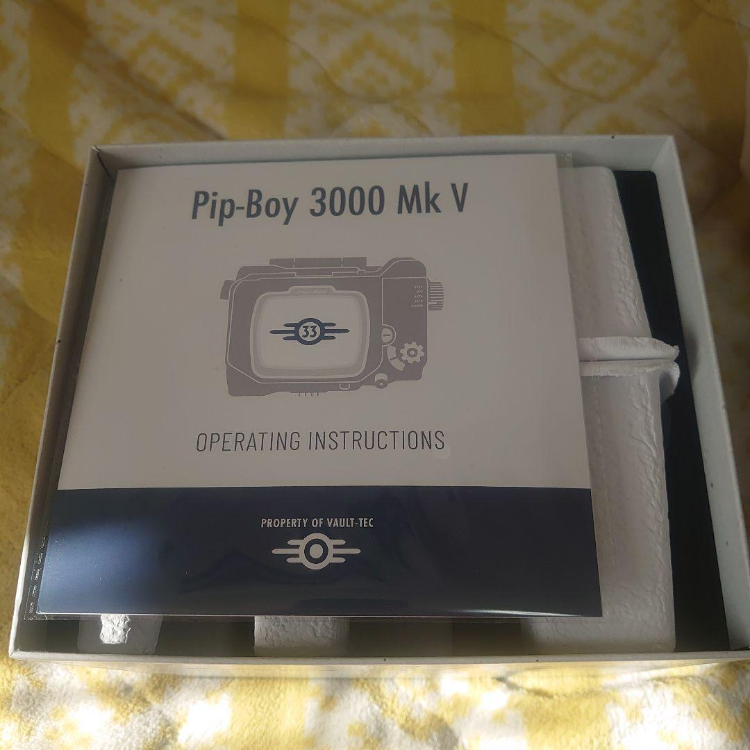 Fallout PipBoy 3000 MK V　ダイキャスト製公式レプリカ