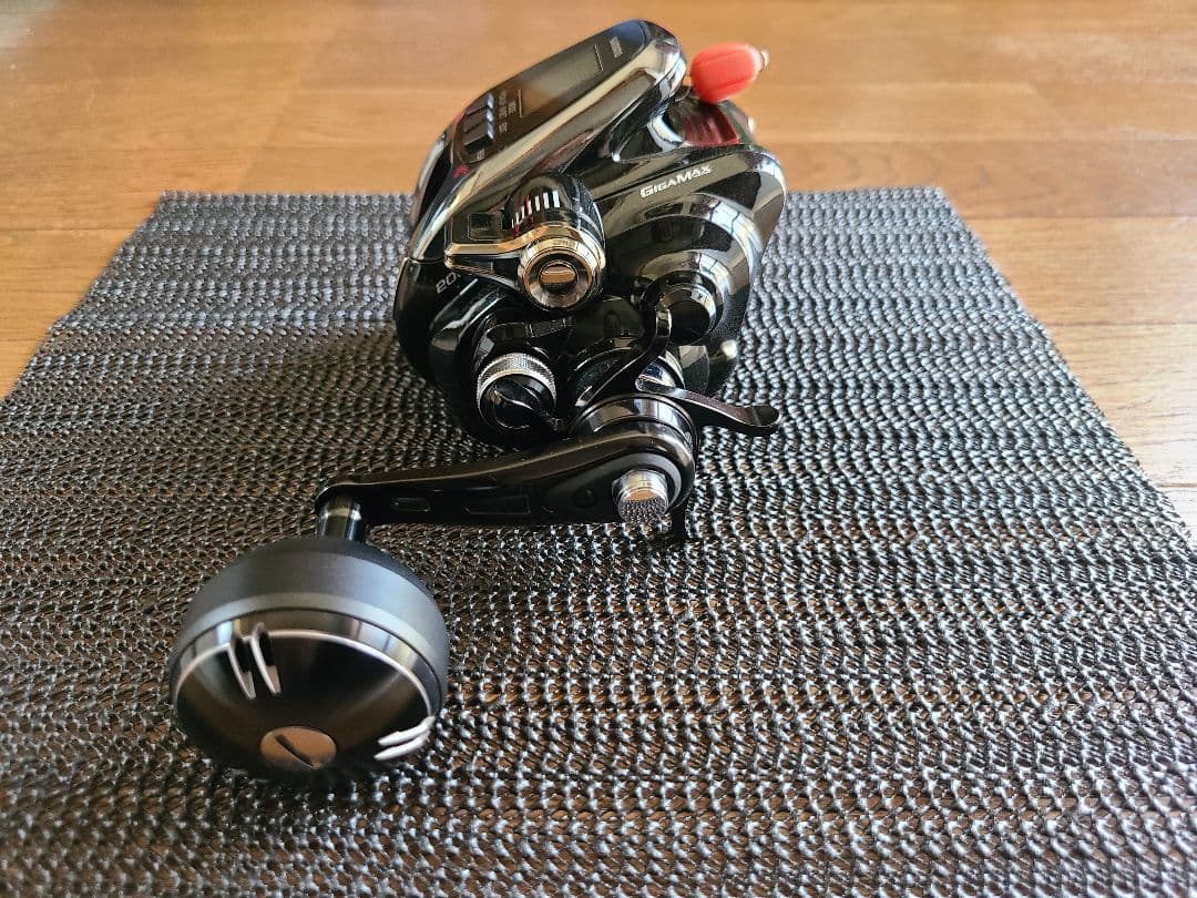 【値下げしました！】シマノ SHIMANO ビーストマスター 2000EJ