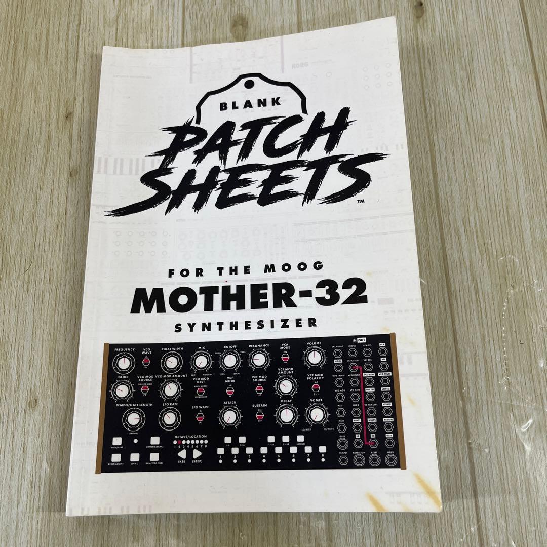 moog mother-32 セミモジュラーシンセサイザー