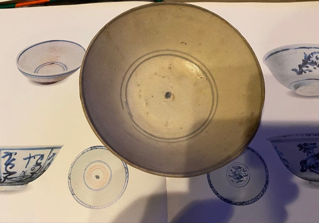 中国汕頭・スワトウ染付絵皿　鑑賞台付 ・ヴィンテージ　レア ・中国　台湾茶器