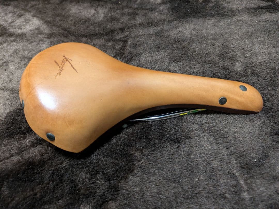 レッパー社（Lepper）ボイジャー（Voyager） 革サドル 希少品