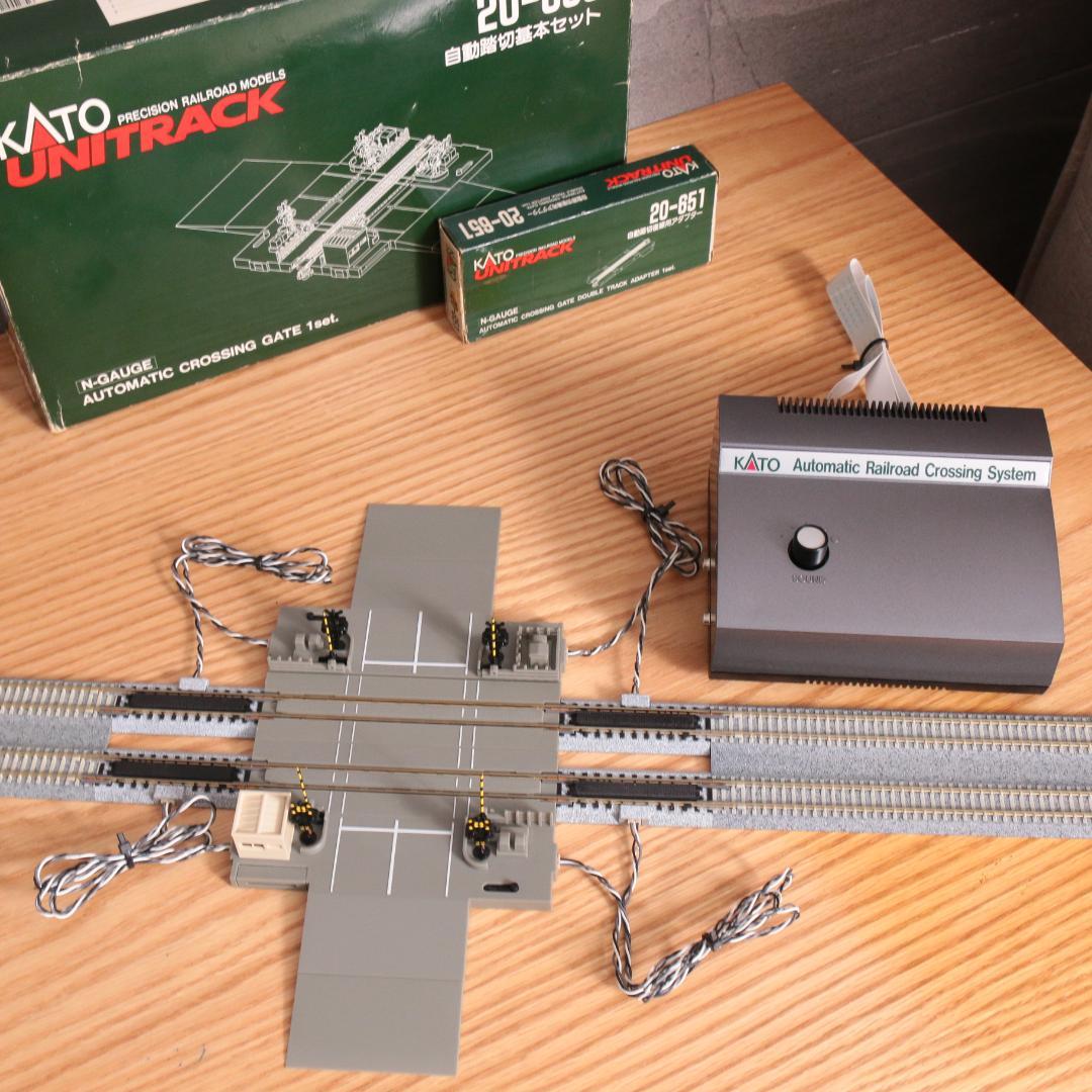 動作OK◎ KATO 20-650 自動踏切基本セット＋651複線用アダプター
